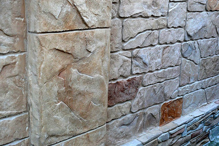 Decorative plaster with imitation of natural materials